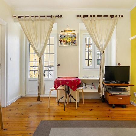 Whome Central Alfama Hideaway Perfect To Explore Lisbon Bagian luar foto